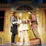 07-09-2004 Schudden tot het Sneeuwt, Jorik Buijs, Jasmijn Utermark and Frans de Wit at theater de Bussel in Oosterhout, 
by order of New Horizon Entertainment.

[keywords]Full Length, Scene, On Stage, Actor, Actrice[/keywords]